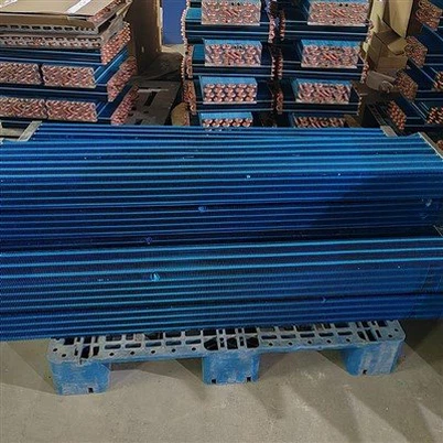 Högt korrosionsskydd Blå kopparrör Aluminiumflänskondensor